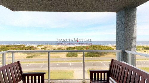Imagen 8 de 26 de Edificio Blue Marine Venta De Apartamento 3 Dormitorios En Playa Brava, Punta Del Este