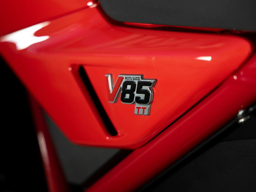 Moto Guzzi V85 Tt 2024 - Nuevo Lanzamiento