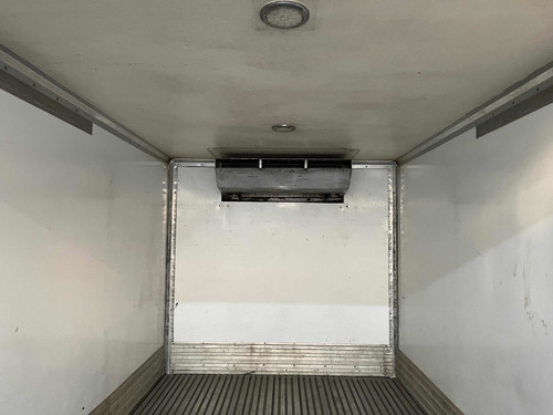 Caja Refrigerada 4.30 Metros De Largo Con Carrie Supra 550