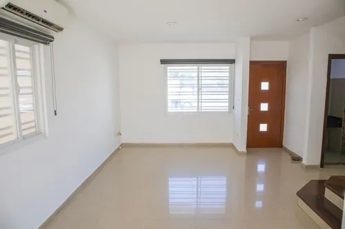 Casa · 3 Recámaras · Quintas Kavanayen · Avenida 135 · Polígono Sur · Privada