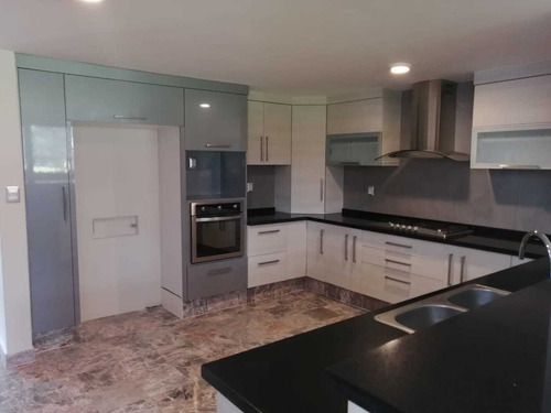 Imagen 4 de 14 de Residencia En Renta Club De Golf San Carlos, Metepec.