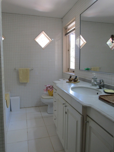 Loteo Privado. Acogedora,luminosa Casa Rodeada De Naturaleza