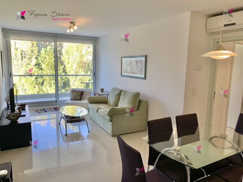 Venta 2 Dormitorios Con Amenties - Ref: 9848