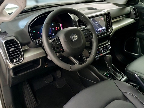 Imagem 11 de 14 de Fiat Toro 2.0 16v Turbo Diesel Volcano 4wd At9