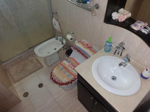 Lindo Apartamento En Alto Prado Dmh 23-26593