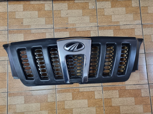 Máscara Mahindra Pick Up Scorpio 2009-16 Original 