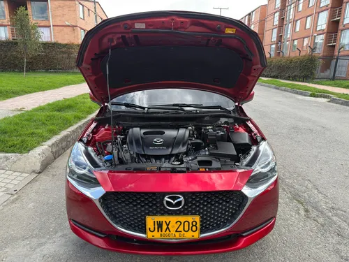 Mazda 2 1.5 TOURING AUTOMATICO HB