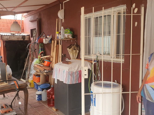 Casa Remodelada A Nuevo. Oportunidad. Venta O Permuta .apta Vivienda Permanente O Alquiler. Leer Descripcion Facilidades De Compra.-