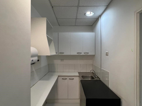 Arriendo Oficina 225 M2 Av. Pdte Kennedy Mall Parque Arauco