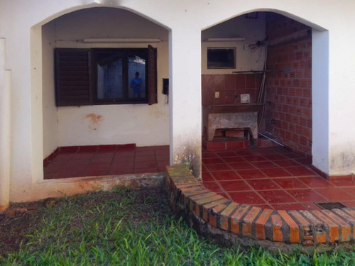 Casa En Venta - 2 Dormitorios 1 Baño - Cocheras - 185mts2 - Puerto Iguazu