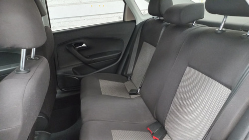 Imagen 11 de 15 de Volkswagen Vento 2020 1.6 Starline M/t
