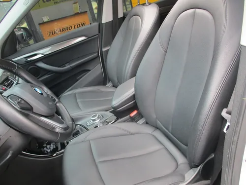 Bmw X1 Sdrive 18i 4x2 1500cc At Aa