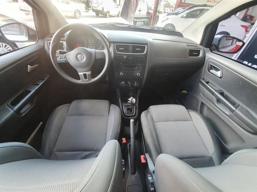 Volkswagen Spacefox 1.6 8v Trend I-motion (flex) Flex Auto