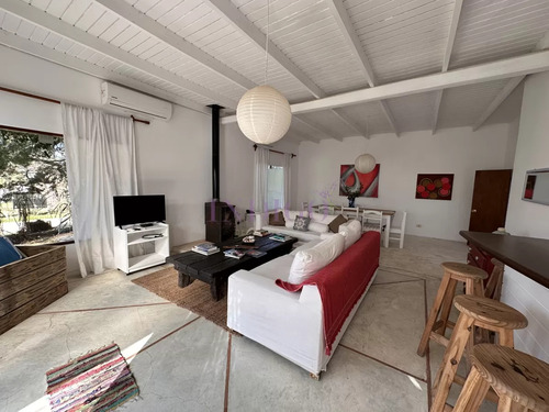 Casa Venta En Montoya, 5 Ambientes.