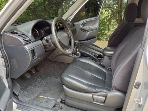 Imagen 12 de 15 de Chevrolet Grand Vitara 1.6l 4x4 3p 2006