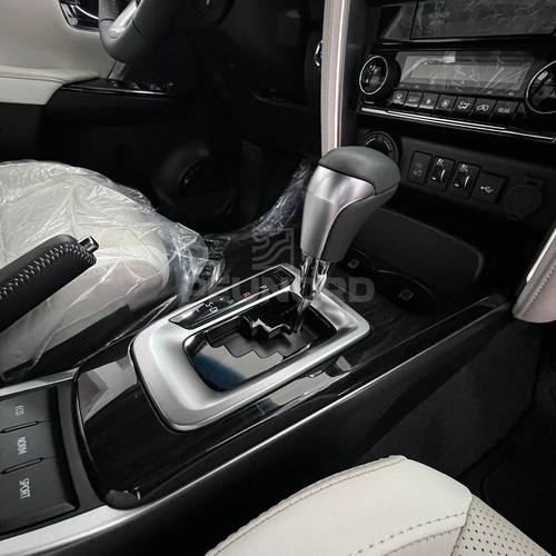 Toyota SW4 2.8 Tdi Diamante Ii 6At 7As