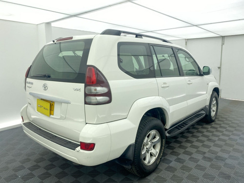 Imagen 11 de 25 de Toyota Land Cruiser Prado 3.0
