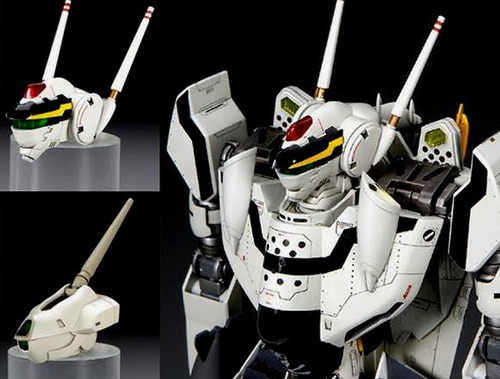Macross Zero Robotech V0-1s/a Batt Phoenix Hasegawa 1/72 Kit