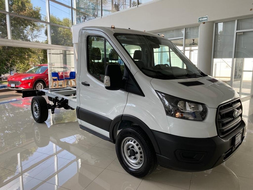 Imagen 13 de 15 de Ford Transit