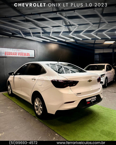 Chevrolet Onix ONIX SEDAN Plus LT 1.0 12V Flex 4p Mec.