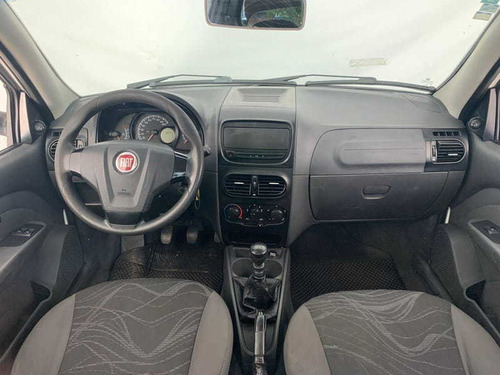 Imagem 7 de 10 de Fiat Strada Working 2016
