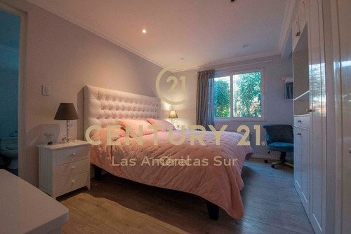 Casa Venta, 4 Dormitorios 5 Baños 6 Estacionamientos 300m...