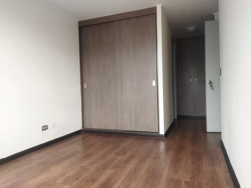 Departamento Disponible Con Estacionamiento/lira - Marín