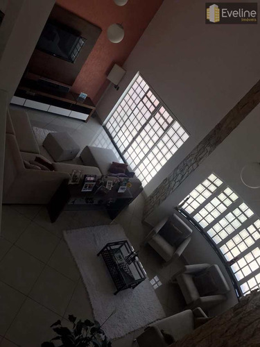 Casa Com 3 Dorms, Vila Suissa, Mogi Das Cruzes - R$ 980 Mil, Cod: 1253 - V1253