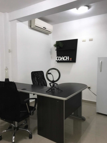 Imagen 15 de 20 de Jra Vende Townhouse De Lujo En Lomas Del Este