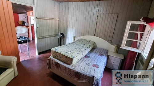 Retasada!! Casa En Venta, En Del Viso, Barrio Los Jazmines, Sobre La Calle Necochea Esquina Florida.