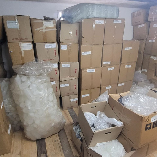 Imagen 6 de 10 de Venta Fondo De Comercio De Envases Plasticos Y Vidrio . Liquido