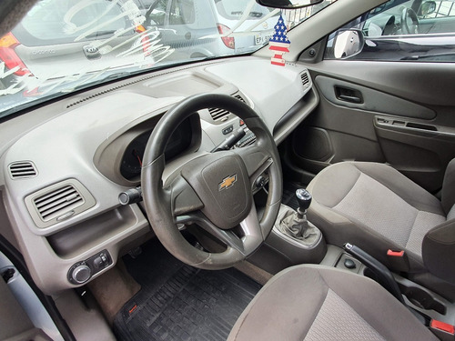 Imagem 5 de 7 de Gm Cobalt Lt 1.4 Manual Completo Flex