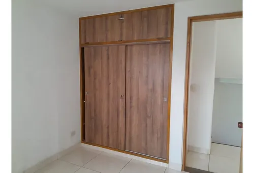 Casa Unifamiliar En Arriendo En La Ceja, Cerca Al Viva.