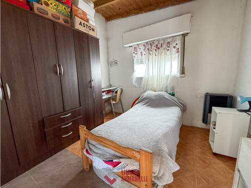 Casa 4 Ambientes + Local. Peralta Ramos Oeste.