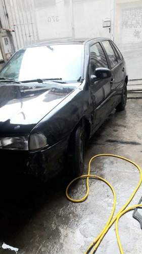 Imagem 1 de 4 de Volkswagen Gol 1.0 16 Val 4 Portas