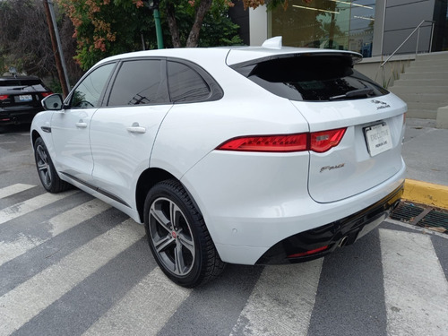 Imagen 7 de 11 de Jaguar F Pace S V6 2019