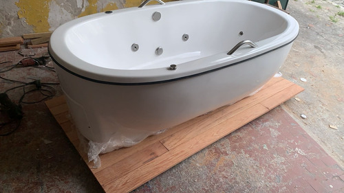 Ofuro Olímpia Completa Hidro Aquecedor E Cromo 1.80cm Branco