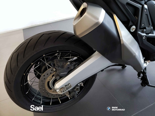 Honda X-adv