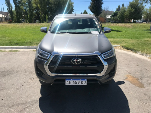 Toyota Hilux 2.8 Cd Srx 4x4 Automatica Cuero 2021
