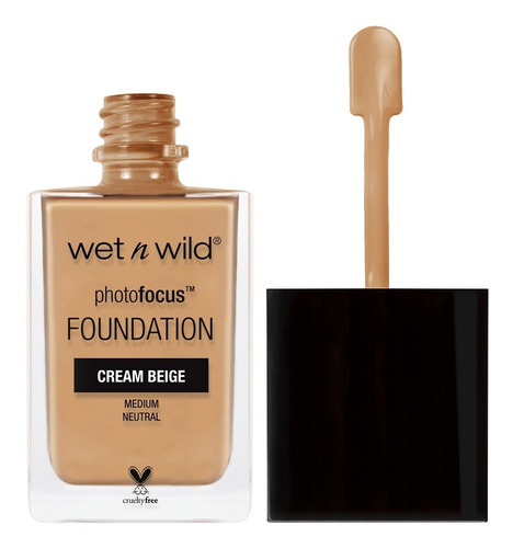 Base de maquillaje en cremoso Wet n Wild Photo Focus Photo Focus Matte Foundation tono 14 amber beige - 30mL