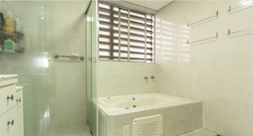 Imagem 12 de 16 de Apartamento À Venda Na Rua Doutor Renato Paes De Barros, Itaim Bibi, São Paulo - Sp - Liv-24090