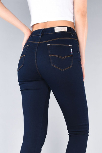 Imagen 4 de 7 de Pantalón De Mezclilla Skinny Para Mujer Oggi Jeans Lucy