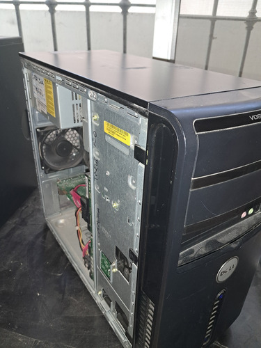 Dell Modelo D5b8isq Computadora ,marca Dell Modelo Vsotro (Usado)