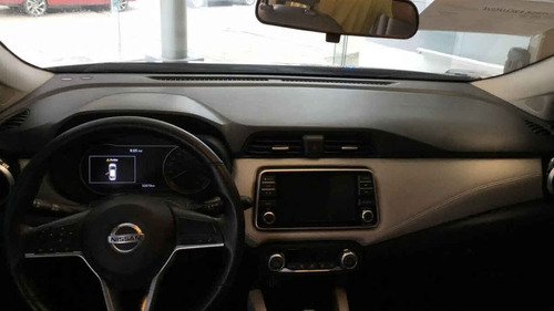 Imagen 13 de 15 de Nissan Versa 2020 4p Exclusive L4/1.6 Aut