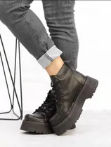 Comprar Borcegos Mujer Botas Plataformas Dr Martens Circe Araquina