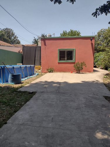 Casa Quinta Aristobulo Del Valle Y Gaspar Campos.