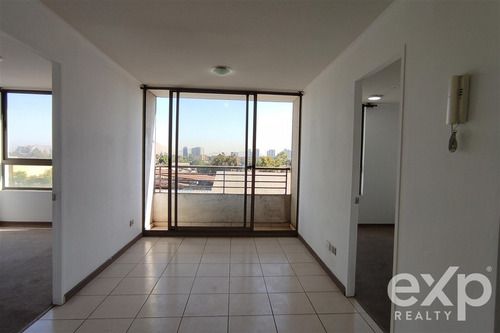 Departamento En Venta De 2 Dorm. En Estación Central