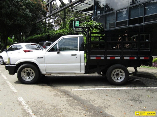 Mazda B2200 Estaca 2200 Cc Mt 4x2