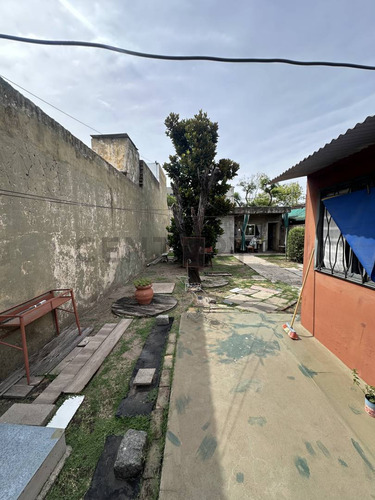 Casa Con Local A Refaccionar