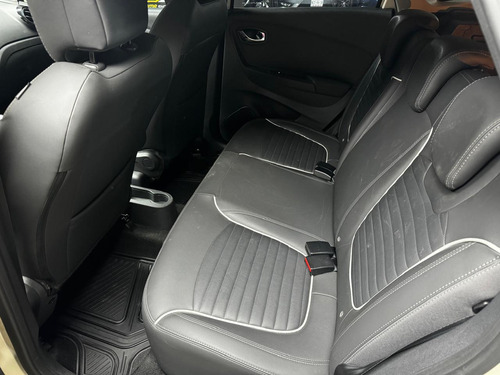 Renault Captur 2.0 Iconic At